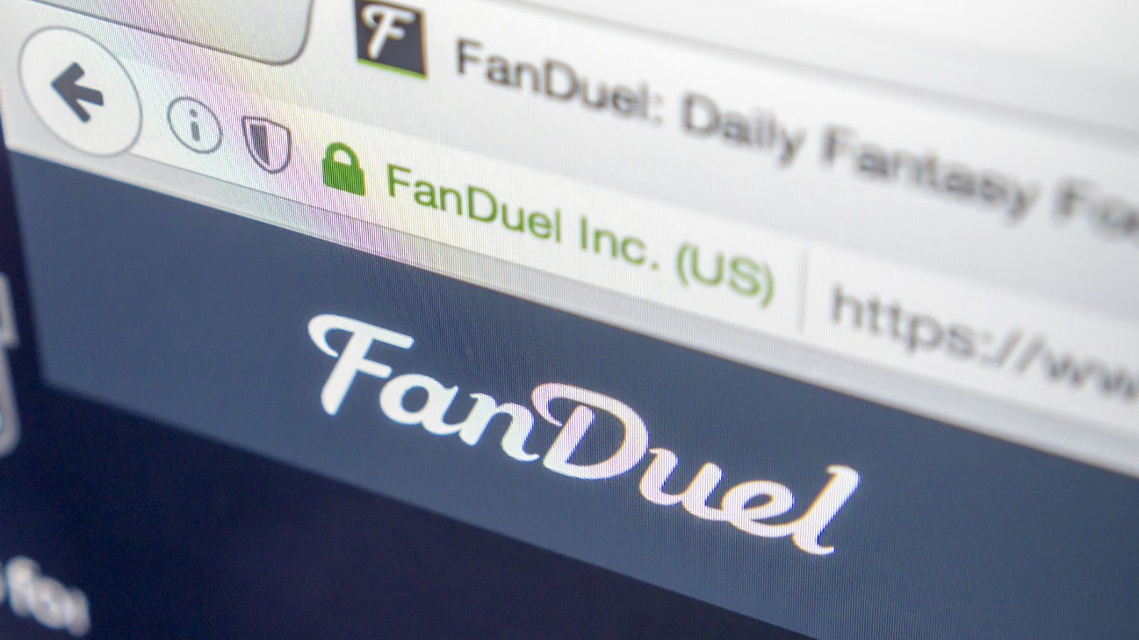 FanDuel DFS Goes Live in Iowa, Giving DraftKings Competition