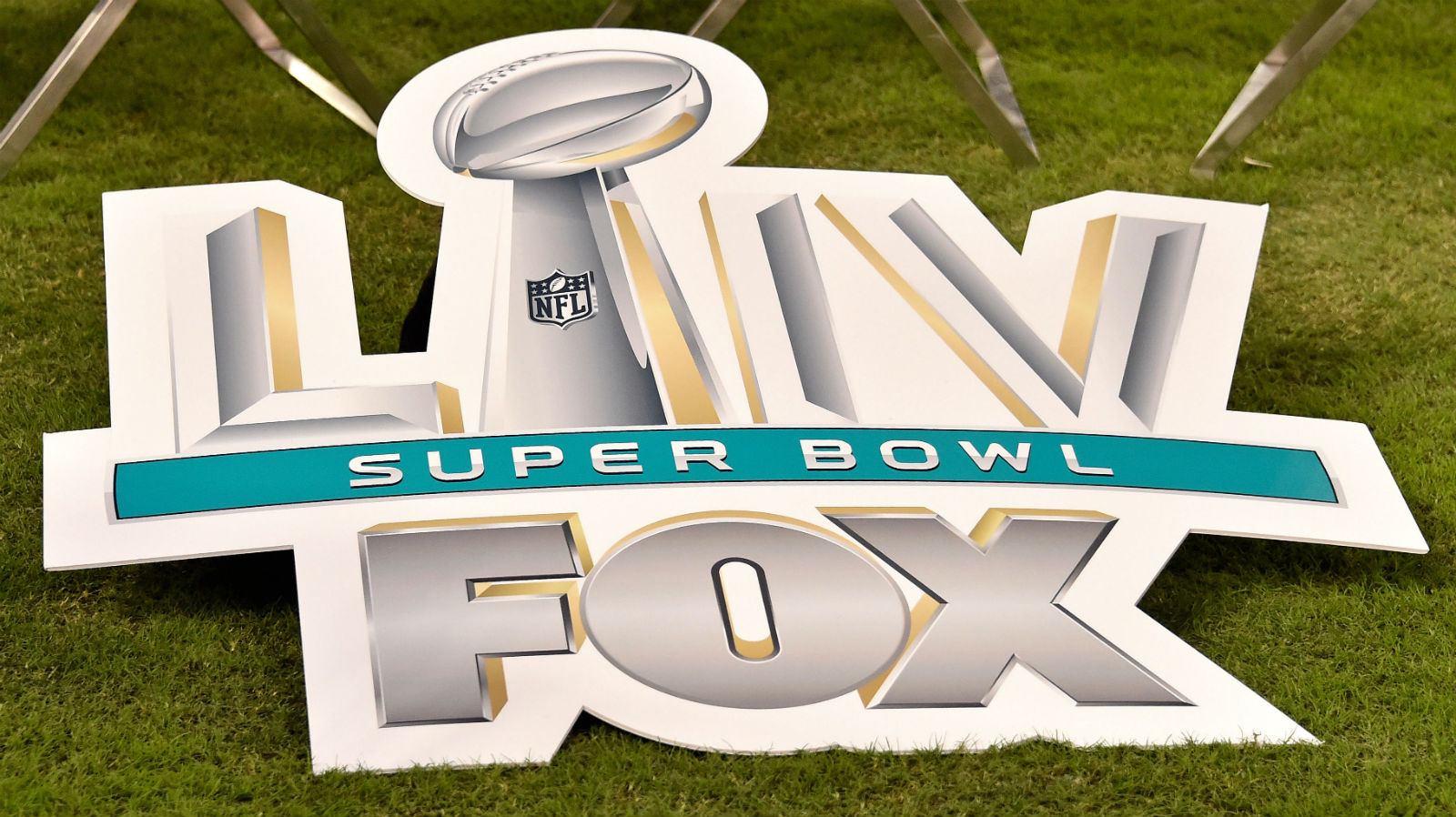 SLIPS: Favorites ‘Pummel’ Bookies in Conference Title Games