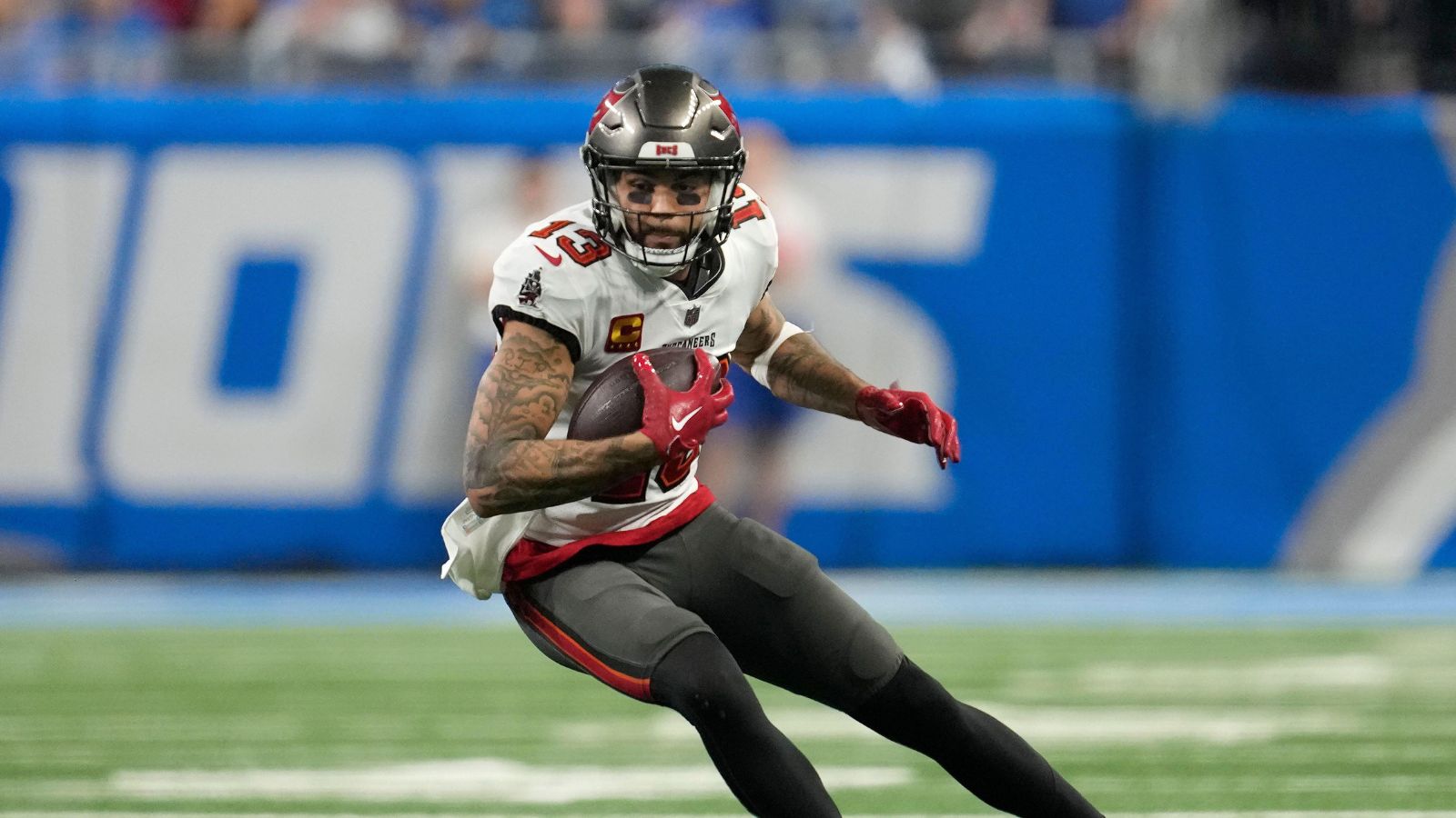 Mike Evans Next Team Odds: Bucs Still Favored, But Free Agency Options Loom